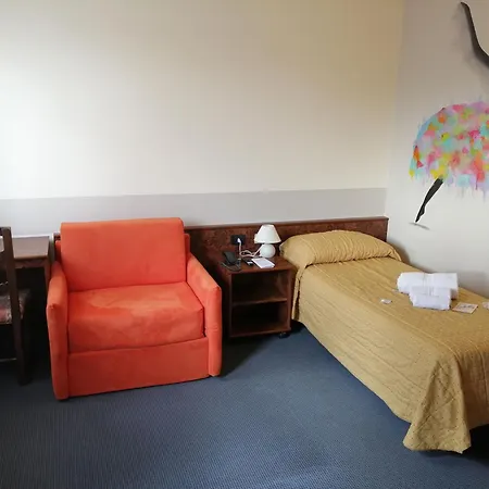 Siros Hotel