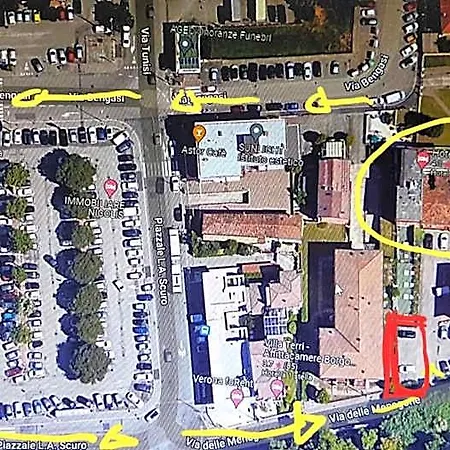 מלון Siros 2*