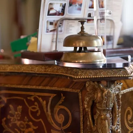 Siros Ξενοδοχείο 2*